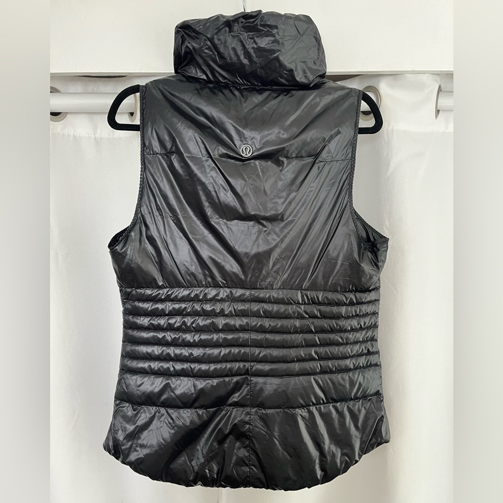 Lululemon puffy vest
